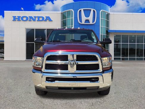 Used 2018 RAM 2500 Tradesman w/ Chrome Appearance Group AWD/4WD image 3