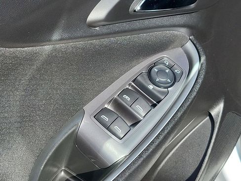 Used 2024 Chevrolet Malibu LT image 25