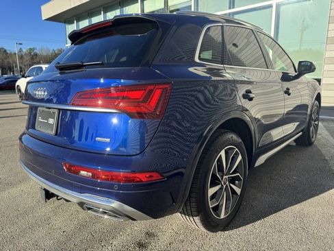 Certified 2025 Audi Q5 2.0T Premium Plus image 5