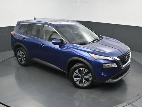 Used 2023 Nissan Rogue SV FWD image 29