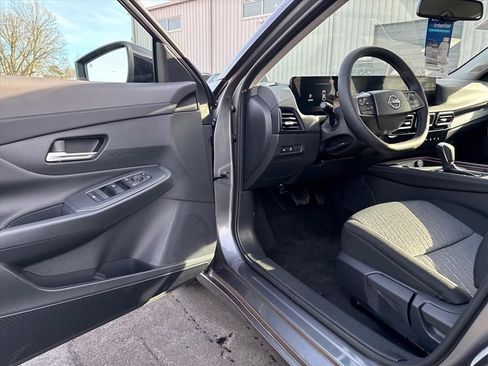 New 2026 Nissan Sentra SV w/ SV Convenience Package image 13