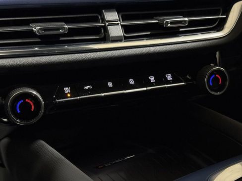 New 2026 Chevrolet Equinox EV LT w/ Convenience Package II image 16