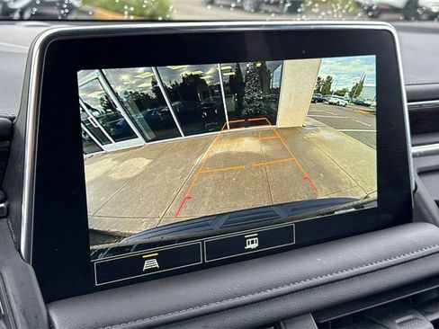 Used 2021 Chevrolet Tahoe LT image 18