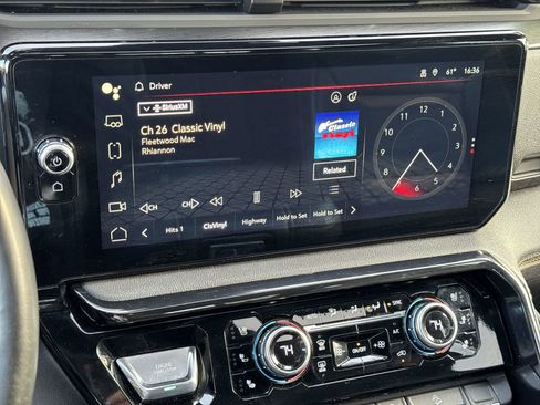 Used 2024 GMC Sierra 1500 AT4 w/ Technology Package image 23