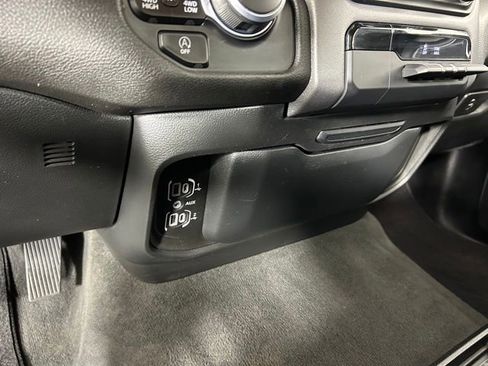 Used 2022 RAM 1500 Big Horn image 26