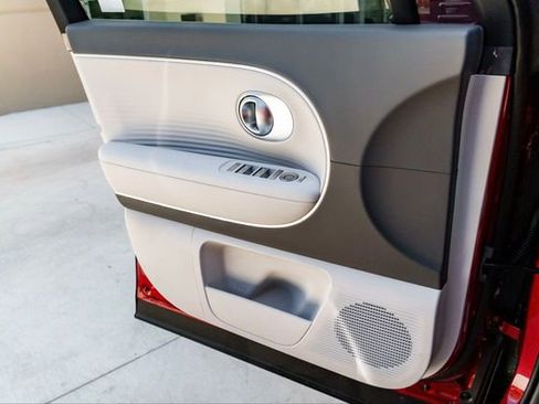 New 2026 Hyundai Ioniq 9 SEL image 19