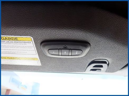 Used 2023 Jeep Wrangler Unlimited Sahara AWD/4WD image 18