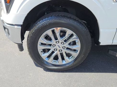 Used 2025 Ford F150 Lariat w/ Equipment Group 502A High AWD/4WD image 9