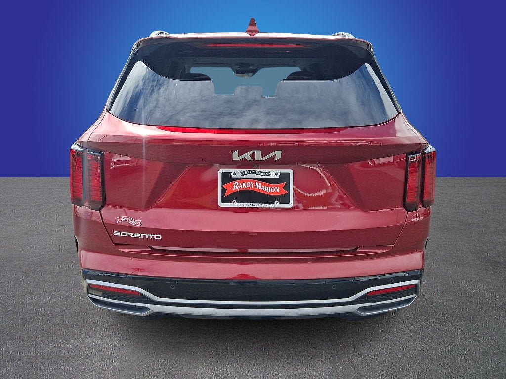 Used 2023 Kia Sorento S FWD image 5