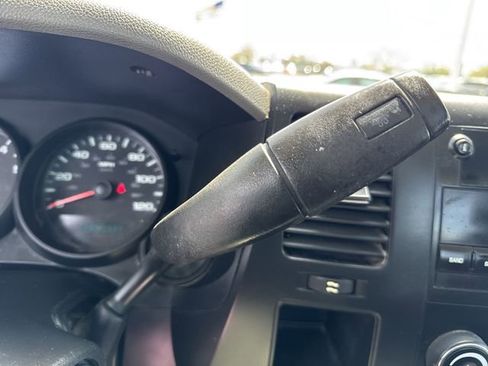 Used 2013 Chevrolet Silverado 1500 W/T RWD image 13