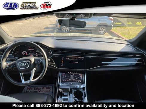 Used 2019 Audi Q8 Premium Plus w/ Premium Plus AWD/4WD image 15