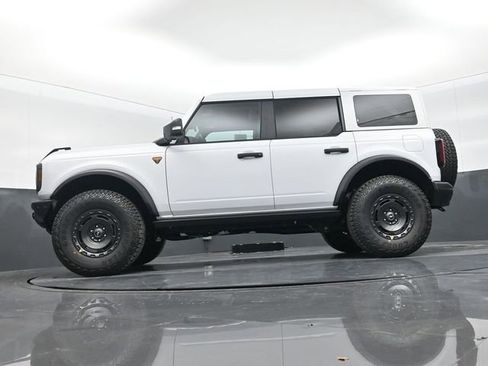 New 2025 Ford Bronco Badlands image 20