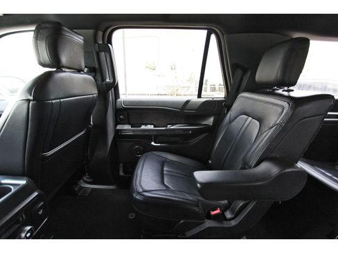 Used 2019 Ford Expedition Limited AWD/4WD image 12