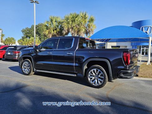 Used 2023 GMC Sierra 1500 Denali w/ Technology Package image 3