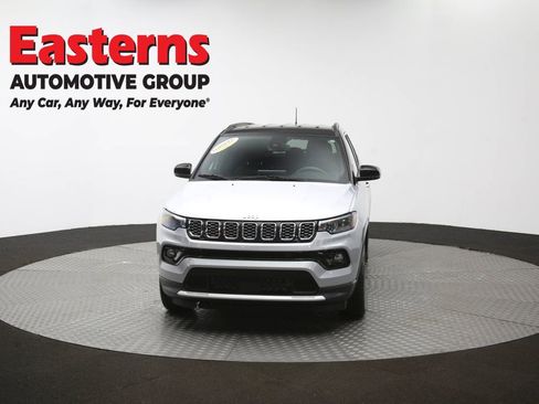 Used 2025 Jeep Compass Limited AWD/4WD image 53