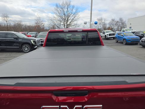 Used 2023 GMC Sierra 1500 Elevation image 6