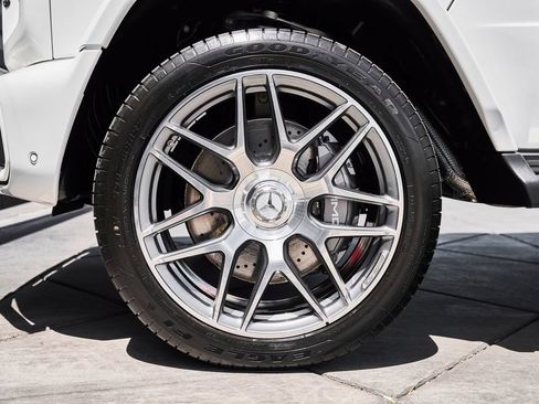 Used 2026 Mercedes-Benz G 63 AMG 4MATIC image 3