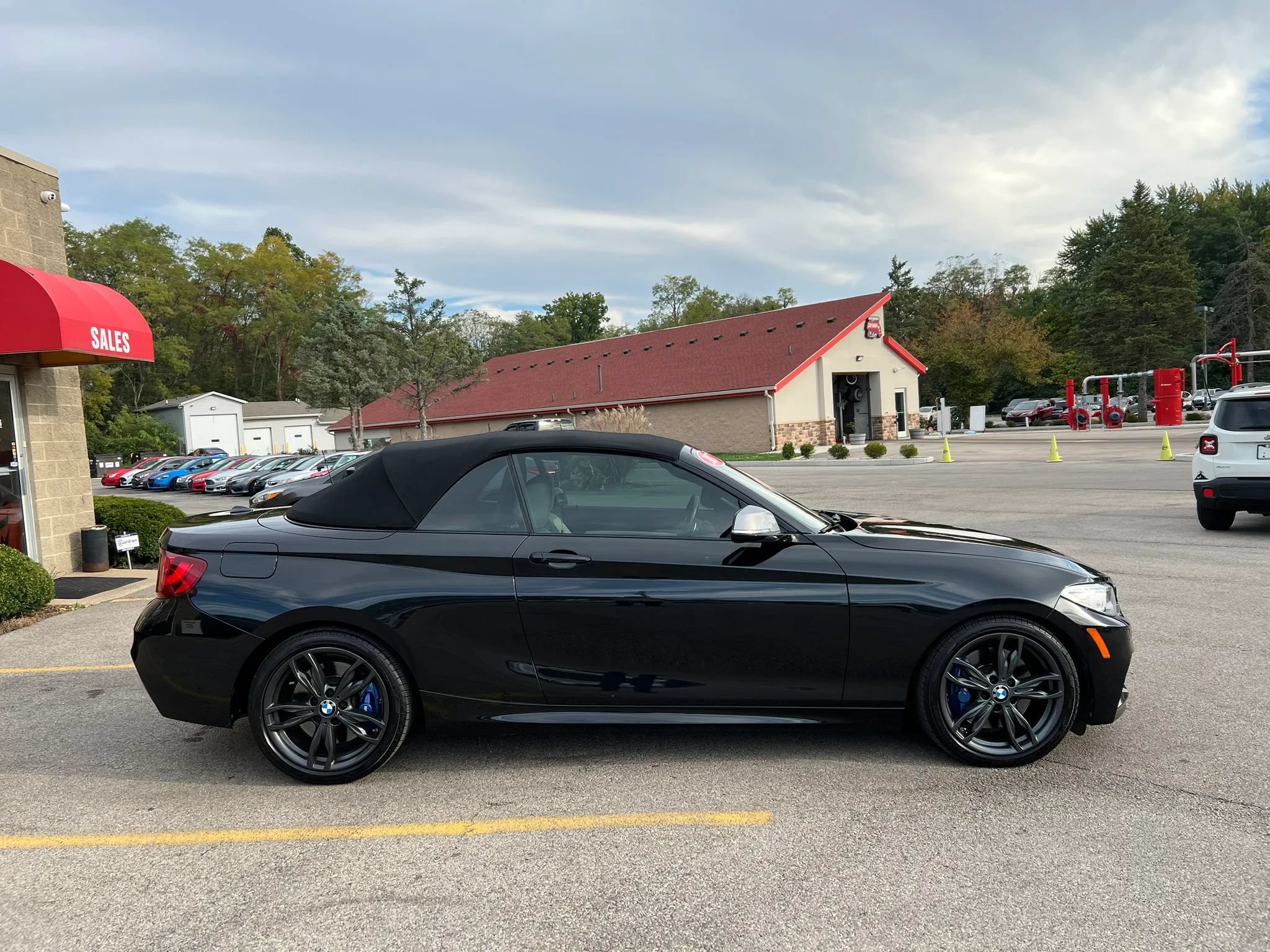 Used 2017 BMW M240i xDrive Convertible AWD/4WD image 4
