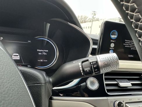 New 2026 Genesis G70 2.5T image 25