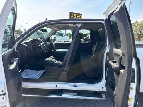 Used 2011 Chevrolet Silverado 1500 LT w/ All-Star Edition RWD image 14