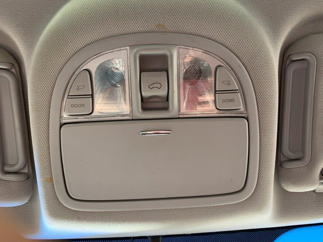 Used 2010 Hyundai Santa Fe Limited AWD/4WD image 28