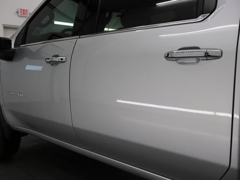 Used 2023 Chevrolet Silverado 3500 LTZ w/ Gooseneck/5TH Wheel Package image 34