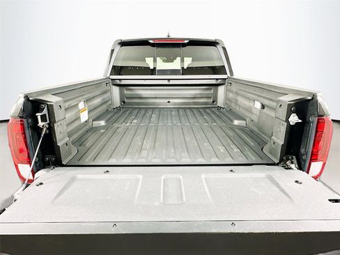 Used 2023 Honda Ridgeline Black Edition image 27