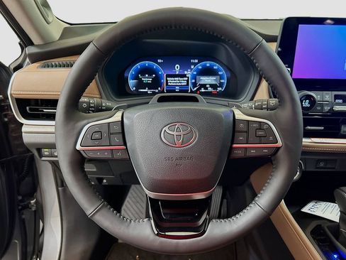 New 2026 Toyota Grand Highlander AWD image 11
