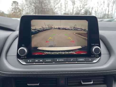 New 2025 Nissan Rogue SV w/ SV Premium Package image 17