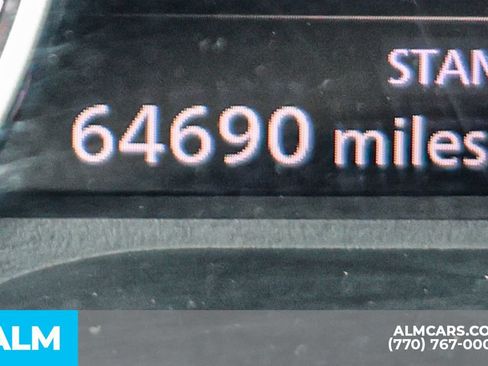 Used 2024 Nissan Rogue S FWD image 56