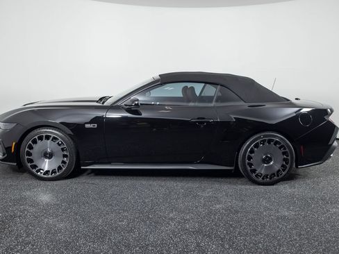 Used 2025 Ford Mustang GT Premium RWD image 51