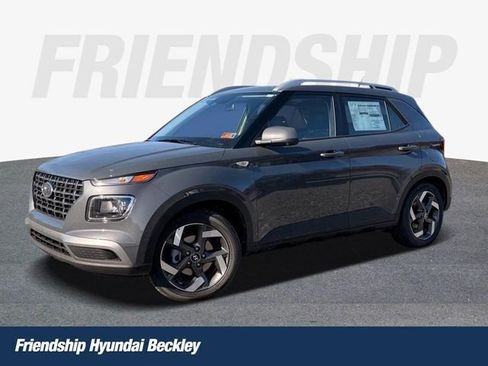 New 2026 Hyundai Venue SEL FWD image 1