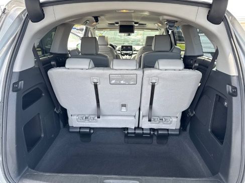Used 2022 Honda Odyssey Elite image 11