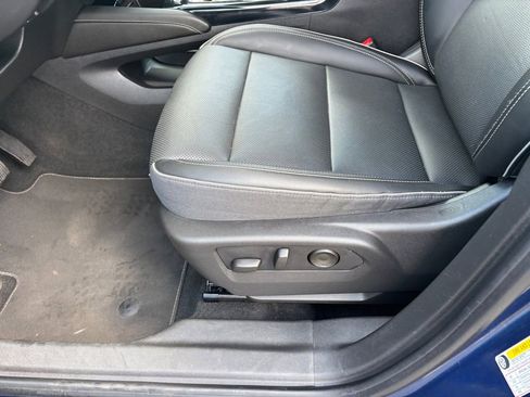 Used 2022 Buick Envision Essence w/ Technology Package I FWD image 23