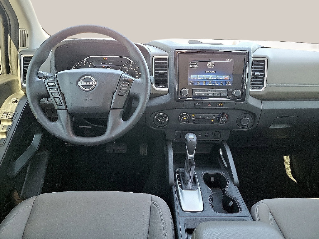 Used 2024 Nissan Frontier SV w/ Tow Package AWD/4WD image 10