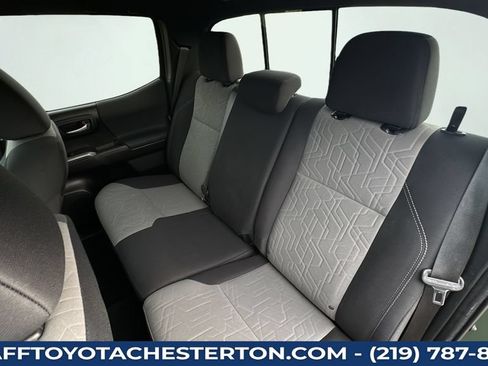 Used 2021 Toyota Tacoma TRD Sport w/ Technology Package AWD/4WD image 25