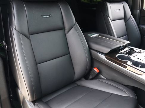Used 2026 Cadillac Escalade 2WD w/ LPO, Floor Liner Package image 22