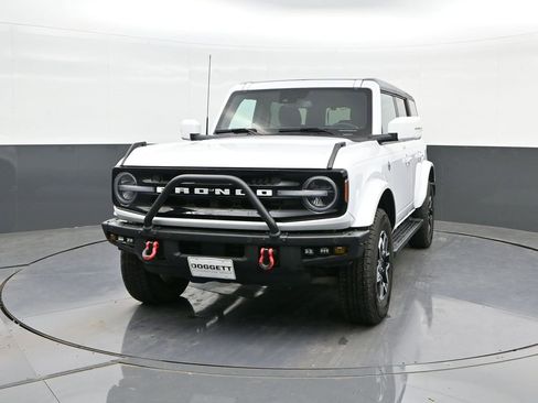 Used 2023 Ford Bronco Outer Banks image 28