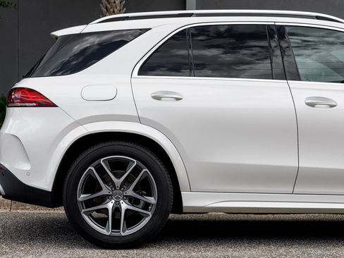 Used 2023 Mercedes-Benz GLE 53 AMG 4MATIC image 14
