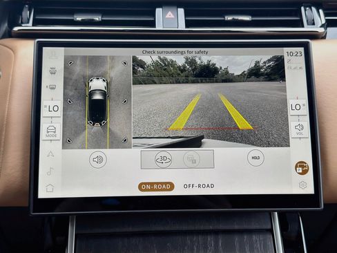 New 2026 Land Rover Range Rover Velar Autobiography AWD/4WD image 34