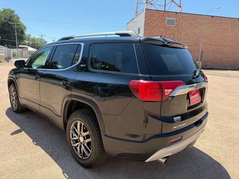 Used 2017 GMC Acadia SLT image 5