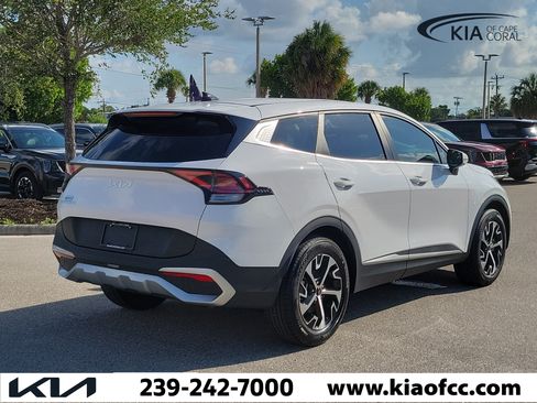 Certified 2024 Kia Sportage EX FWD image 6