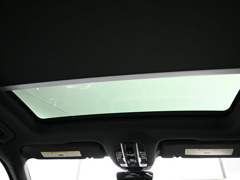 Used 2019 Porsche Cayenne image 26