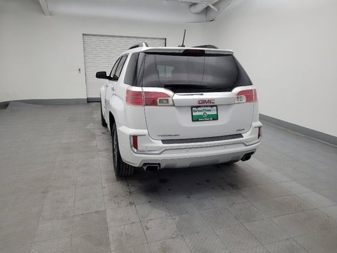 Used 2017 GMC Terrain Denali image 6