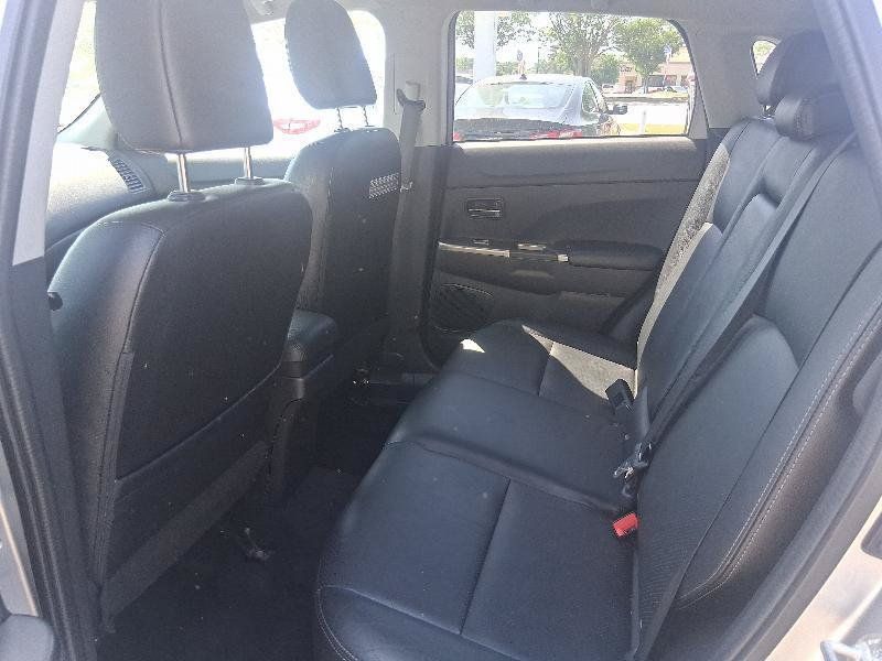 Used 2018 Mitsubishi Outlander Sport SEL FWD image 14