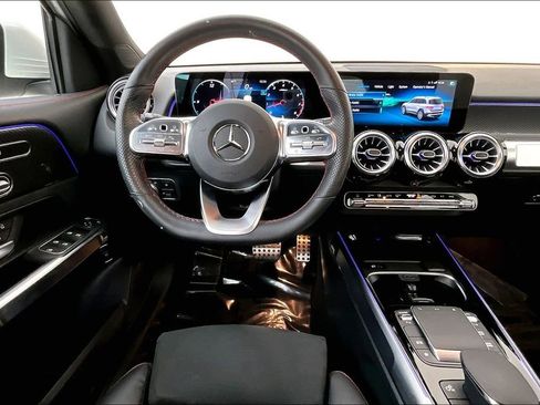 Used 2022 Mercedes-Benz GLB 35 AMG 4MATIC image 7