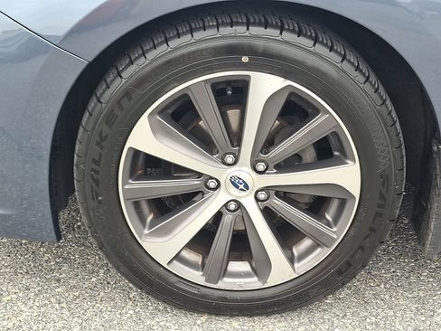 Used 2015 Subaru Legacy 2.5i Limited image 9
