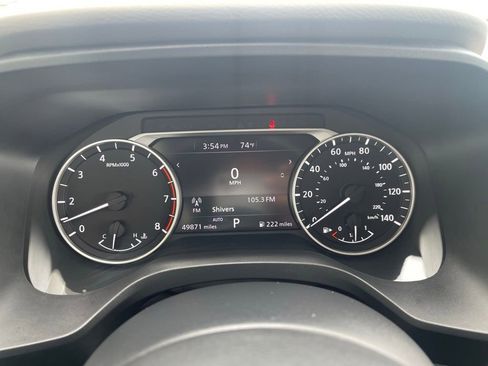 Used 2022 Nissan Rogue SV AWD/4WD image 13