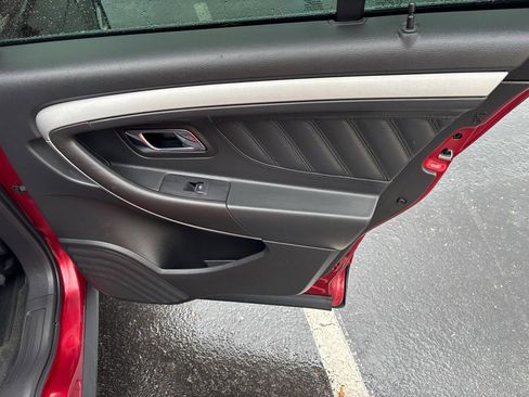 Used 2018 Ford Taurus SEL w/ Equipment Group 201A image 28