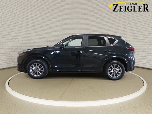 Used 2025 MAZDA CX-5 AWD 2.5 S w/ Preferred Package image 8